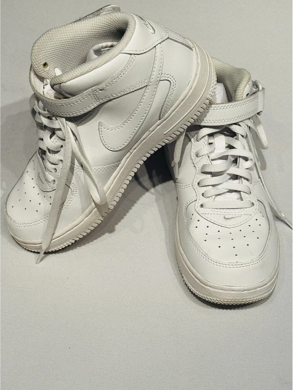 Nike Air Force 1 Youth Size 2White High-Top Sneakers